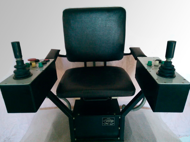 Кресло-пульт ЭКПУ10-11-1-У2